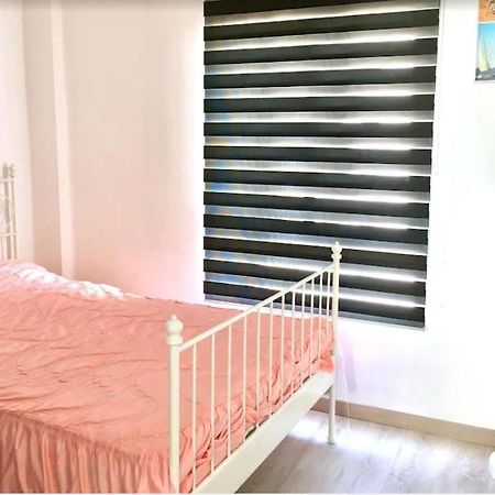 Oyo Guest House Duc De Gaeta 발렌시아 외부 사진