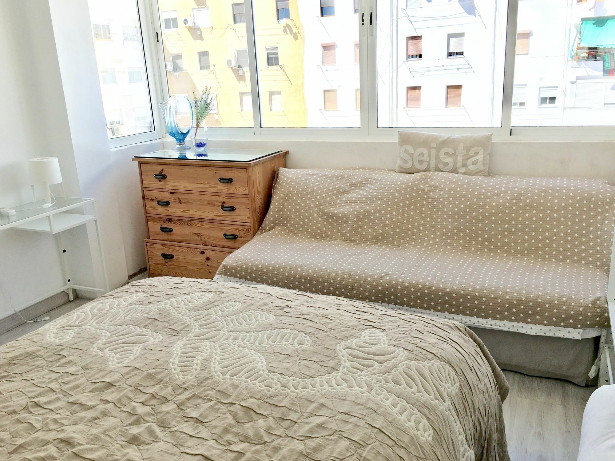 Oyo Guest House Duc De Gaeta 발렌시아 외부 사진